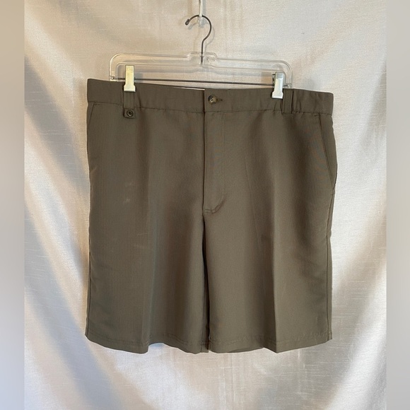 FireThorn Golf  Shorts Evergreen Moss Mens 38 - Picture 13 of 13